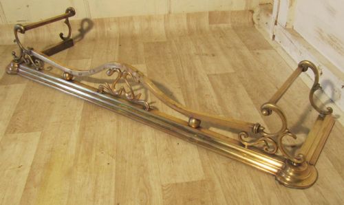 Large Victorian Art Nouveau Brass Fender
