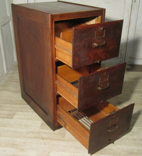 fig 1. A Large Art Deco 3 Drawer Oak Filing Cabinet
