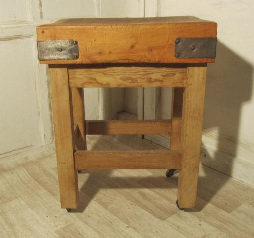 A Good Maple Butchers Block Chopping Table Board