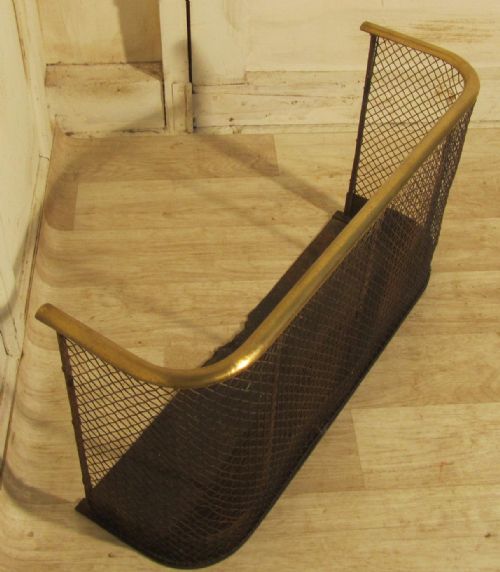 fig 1. Small Victorian Nursery Fire Guard or Club Fender