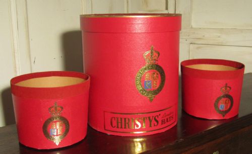 A Delightful Red Christys’ Hat Box Set