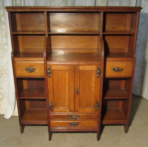 Victorian Oak Arts & Crafts Golden Oak Bookcase