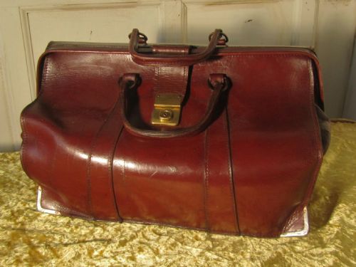 Leather Brief Case, Doctors Bag, Gladstone Bag