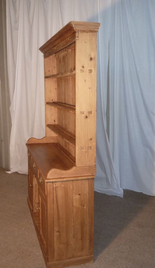fig 1. Georgian Rustic Pine Country Dog Kennel Dresser