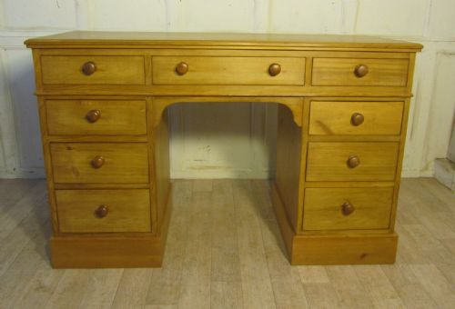 Pine Pedestal or Knee Hole Desk