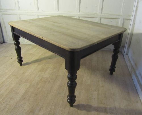 A Lovely Rustic Victorian Pine Kitchen Table