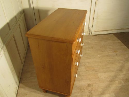 fig 1. Large Victorian Pine Chest of Drawers