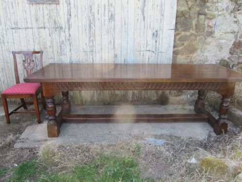 fig 2. Superb Large English Country Oak Table DiningTable