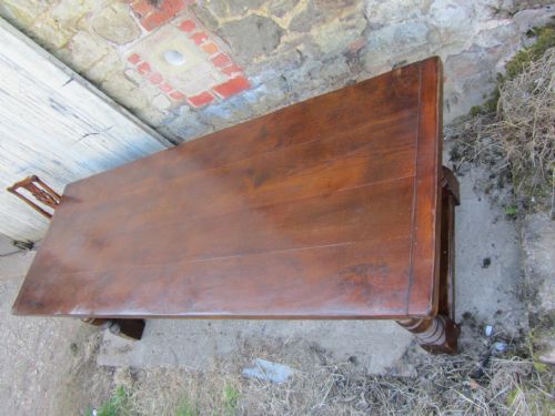 fig 3. Superb Large English Country Oak Table DiningTable