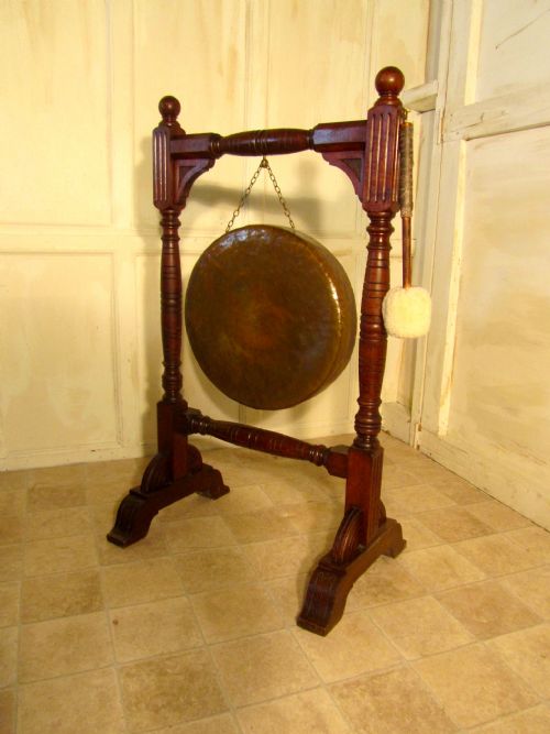 fig 1. A Large Arts and Crafts Oak & Brass Dinner Gong