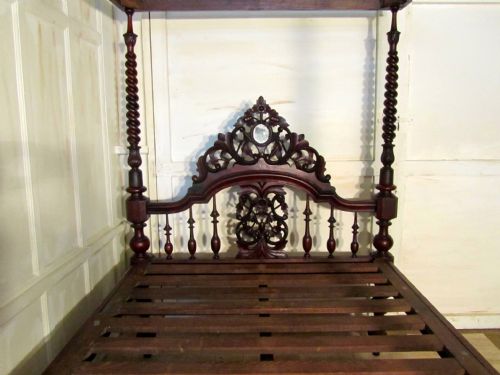 fig 2. Exceptional Quality Colonial Style Carved Mahogany 4 Poster Double Bed