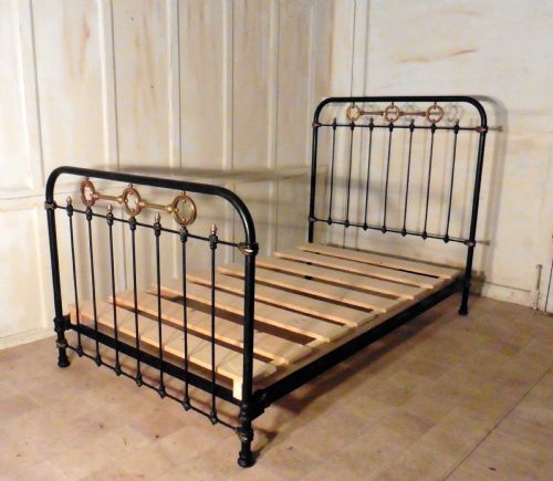 fig 1. Victorian Brass and Iron Small Double Bed (4ft wide)