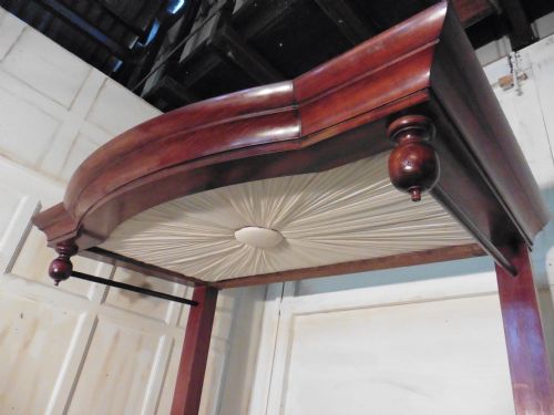 fig 2. Victorian Flame Mahogany 5ft Half Tester Bed