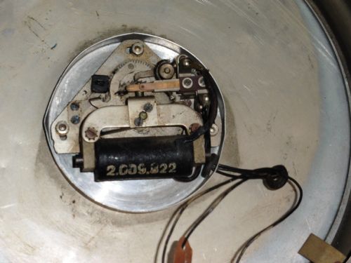 fig 2. French Art Deco ELECTRIQUE Super Contrôlée Industrial Wall Clock