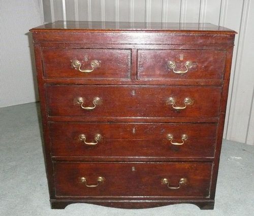 Charming Old Oak Georgian Chest of Drawers