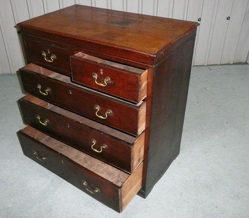 fig 1. Charming Old Oak Georgian Chest of Drawers