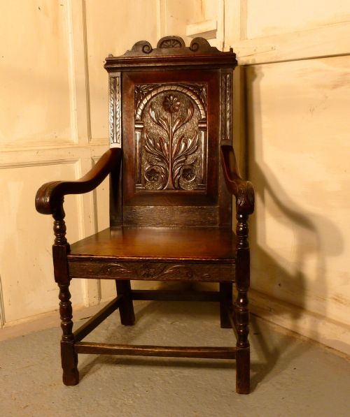 fig 1. 17th Century Carved Oak Wainscot Chair
