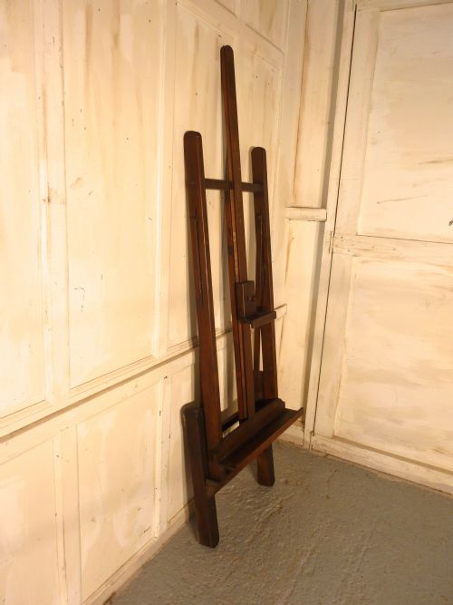 fig 2. An Edwardian Folding Easel