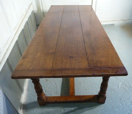 Country Oak Farmhouse Dining Table