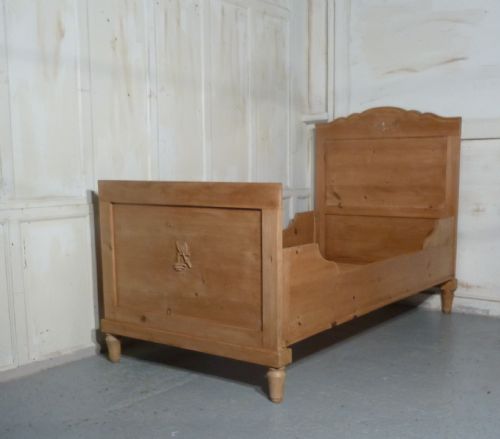 French Pine Single Sleigh Bed Lit Bateau