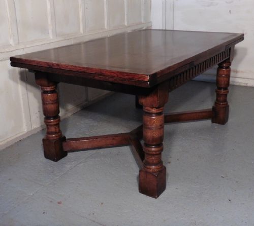 A Very Large Ipswich Oak Draw Leaf Table