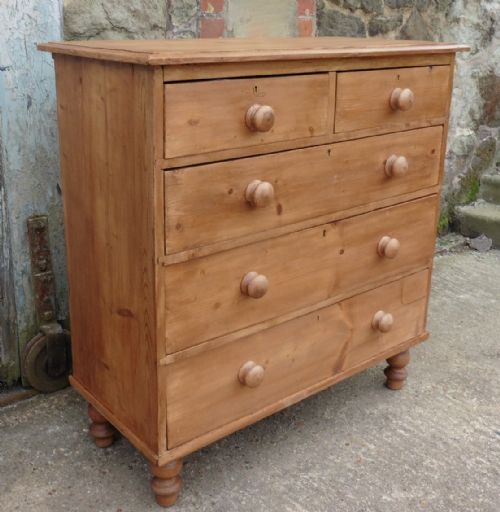 fig 3. A Large Victorian Pine chest of drawers