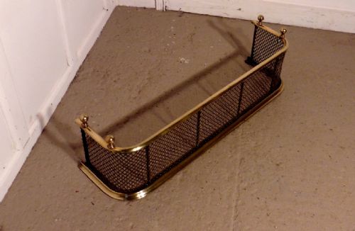 fig 1. A Victorian Brass and Iron Club Fender