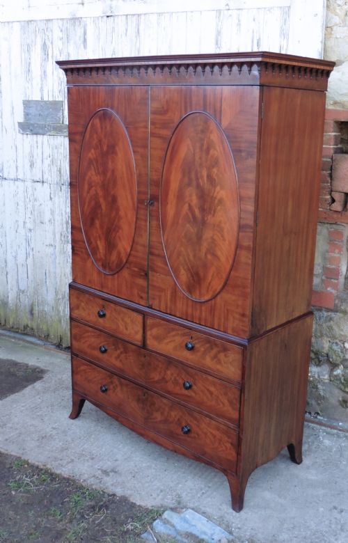 fig 2. A Georgian Flame Mahogany Linen Press