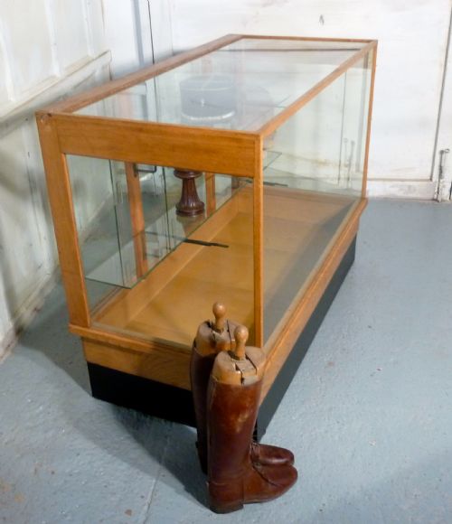 fig 2. Small Vintage Art Deco Haberdashery Shop Counter, Shop Display