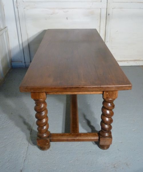 fig 2. French Solid Oak Farmhouse Table