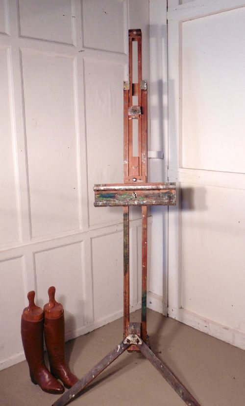 fig 1. A Tall Robertson Adjustable Folding Easel
