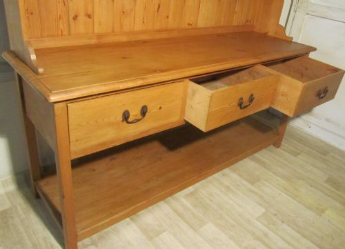 fig 2. A Very Large Georgian Pine Pot Board Dresser 