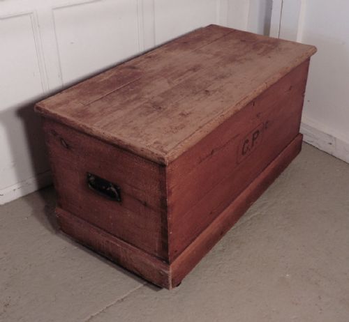 fig 2. Large Victorian Pine Coffer, Blanket Box or Coffee Table