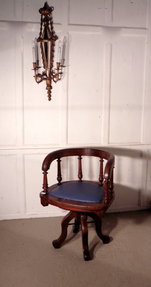 A Victorian Swivelling Walnut Office Chair or Desk Chair