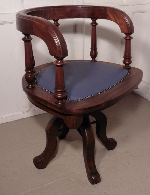 fig 3. A Victorian Swivelling Walnut Office Chair or Desk Chair  