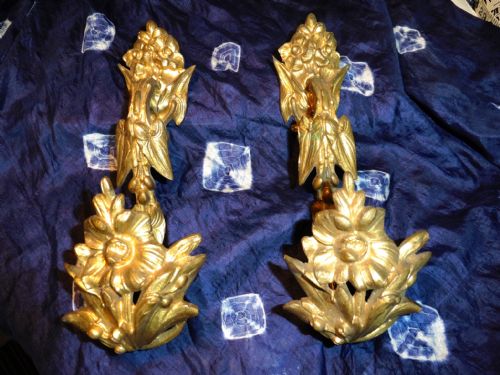 A Pair of Large French Rococo Ormolu Curtain Curtain Tie Backs
