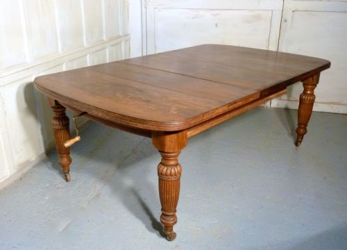 Victorian Arts and Crafts Golden Oak Wind Out Table, Extending Dining Table