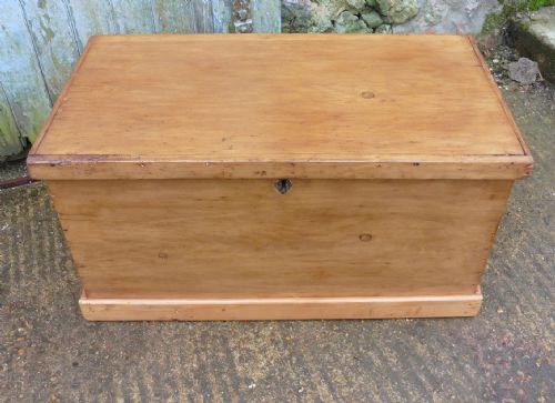 fig 1. A Large Victorian Pine Blanket Box or Coffee Table
