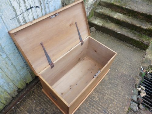 fig 2. A Large Victorian Pine Blanket Box or Coffee Table