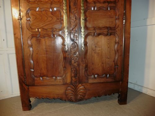 fig 1. Superb Breton Elm Armoire, or Housekeeper’s Cupboard or Wardrobe