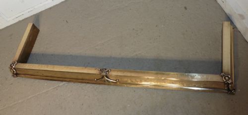 fig 1. Attractive Victorian Art Nouveau Brass Fender