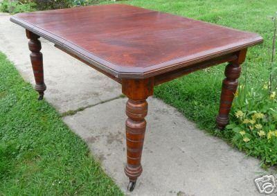 Victorian Mahogany Dining Table