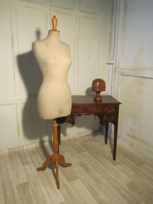 An Elegant Linen Mannequin, Taylor’s Dummy