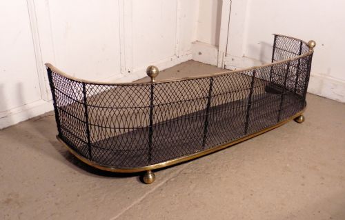 fig 1. A Victorian Brass and Iron Club Fender