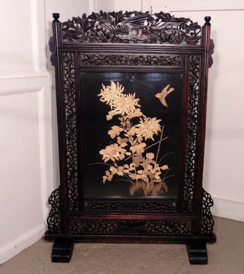 Victorian Chinoiserie Silk and Mahogany Fire Screen