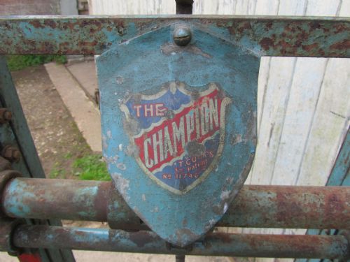 fig 2. Victorian Sack Lifter Barrow from Spitalfields Market London