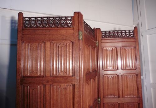 fig 4. Large Victorian Arts and Crafts Carved Golden Oak 3 Fold Screen