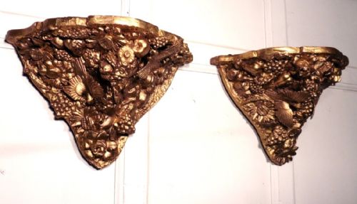 A Pair of 19th Century Carved Gilt Wall Brackets