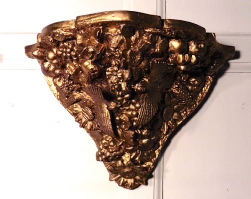 fig 2. A Pair of 19th Century Carved Gilt Wall Brackets