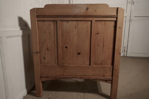 fig 2. A Pair of 19th Century French Rustic Pine Single Sleigh Beds